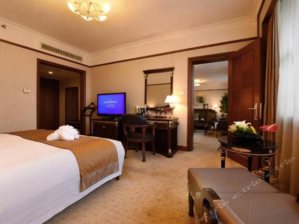 Imagen de la habitación del Hotel Howard Johnson Plaza By Wyndham Guiyang. Foto 5