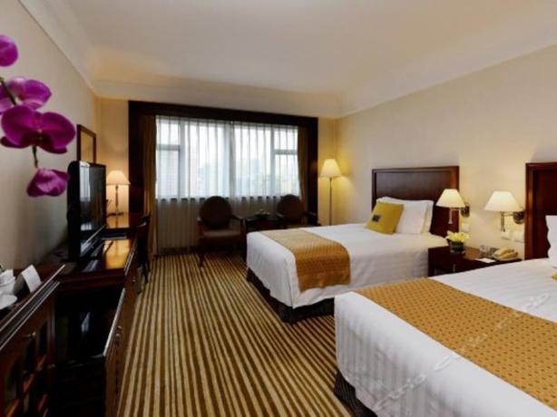 Imagen de la habitación del Hotel Howard Johnson Plaza By Wyndham Guiyang. Foto 7