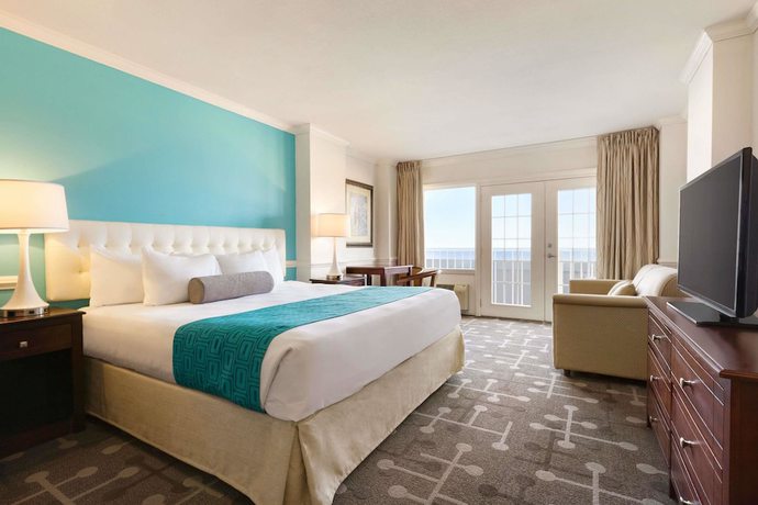 Imagen de la habitación del Hotel Howard Johnson Plaza By Wyndham Ocean City Oceanfront. Foto 4