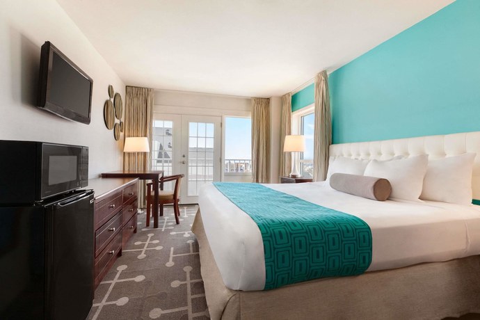 Imagen de la habitación del Hotel Howard Johnson Plaza By Wyndham Ocean City Oceanfront. Foto 5