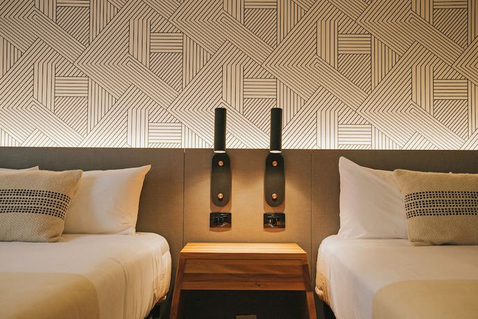 Imagen de la habitación del Hotel Howard Johnson Plaza La Ribera. Foto 8