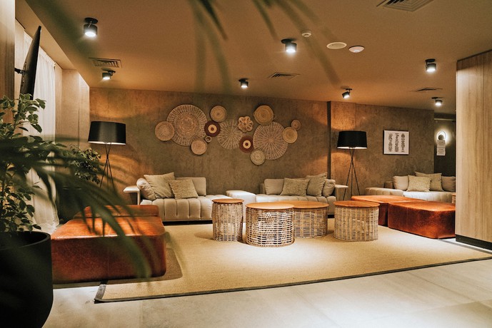 Imagen de los interiores del Hotel Howard Johnson Plaza La Ribera. Foto 20