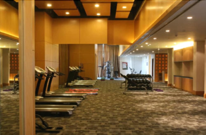 Imagen de los interiores del Hotel Howard Johnson Plaza Lingang Shanghai. Foto 16