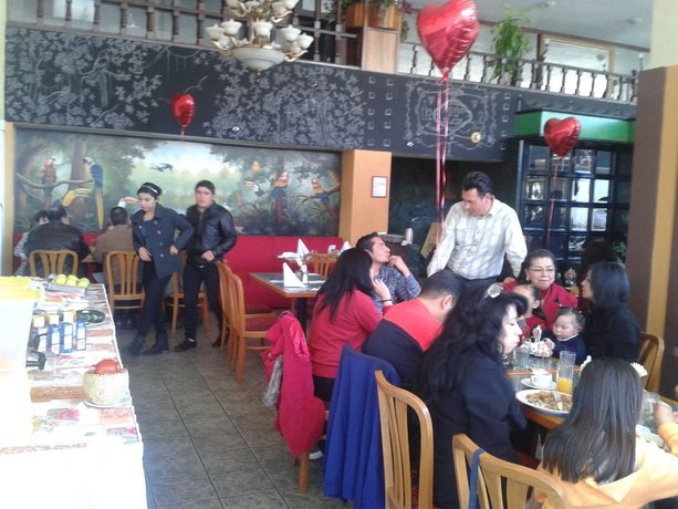 Imagen del bar/restaurante del Hotel Howard Johnson Plaza Zacatecas. Foto 4
