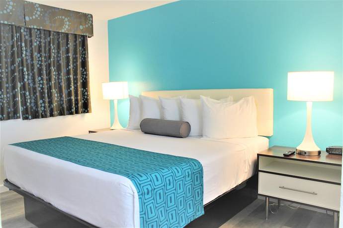 Imagen de la habitación del Hotel Howard Johnson Suites by Wyndham San Diego Chula Vista/BayFt. Foto 12