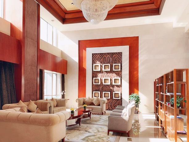 Imagen del bar/restaurante del Hotel Howard Johnson Tropical Garden Plaza Kunming. Foto 2