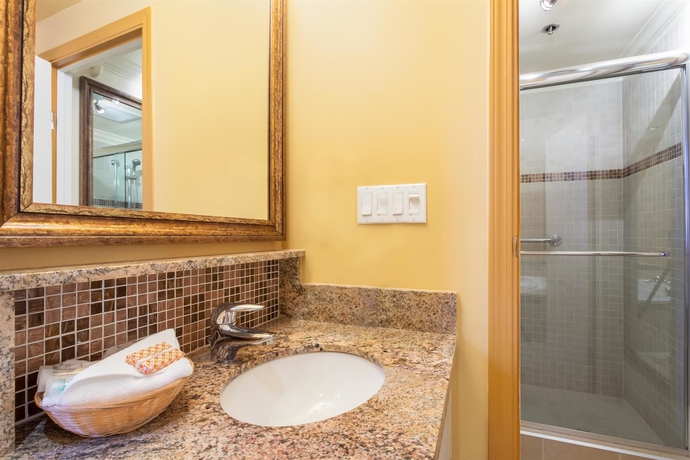 Imagen de la habitación del Hotel Howard Johnson Vancouver. Foto 10