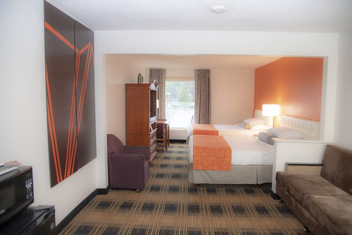 Imagen de la habitación del Hotel Howard Johnson and Suites by Wyndham Allentown/Dorney. Foto 2