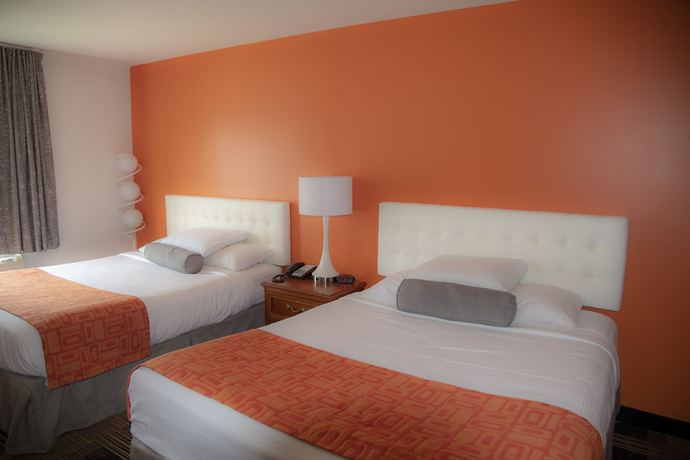 Imagen de la habitación del Hotel Howard Johnson and Suites by Wyndham Allentown/Dorney. Foto 8