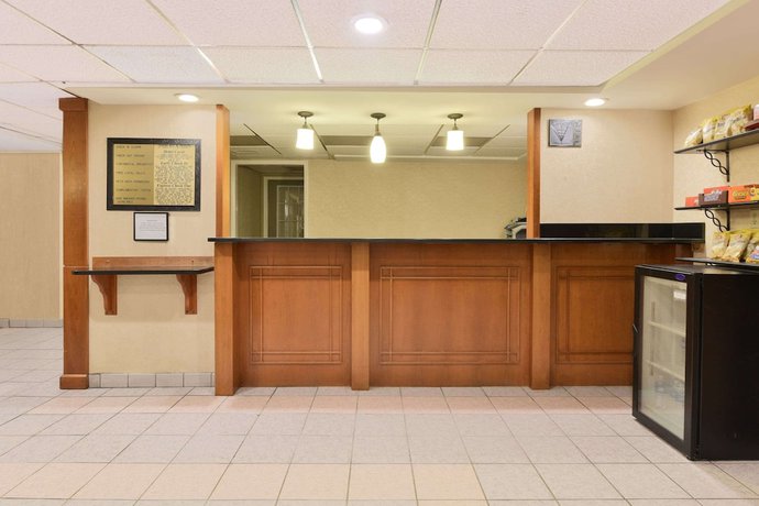 Imagen de los interiores del Hotel Howard Johnson and Suites by Wyndham Allentown/Dorney. Foto 20