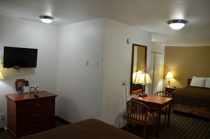 Imagen de la habitación del Hotel Howard Johnson and Suites by Wyndham St. George. Foto 10