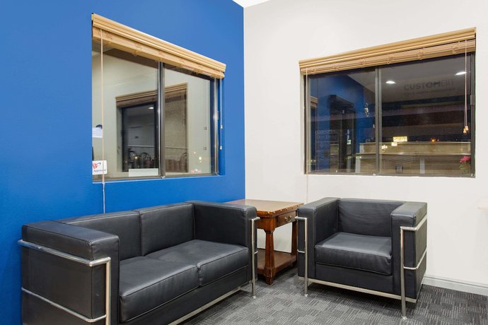 Imagen de los interiores del Hotel Howard Johnson and Suites by Wyndham St. George. Foto 20