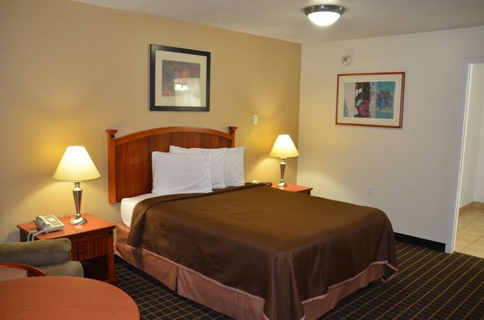 Imagen de la habitación del Hotel Howard Johnson and Suites by Wyndham St. George. Foto 16