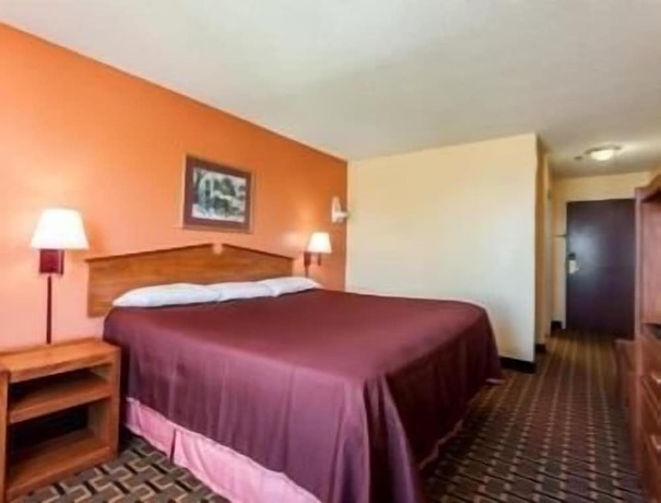 Imagen de la habitación del Hotel Howard Johnson by Wyndham Airport. Foto 16