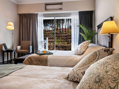 Imagen de la habitación del Hotel Howard Johnson by Wyndham Carilo Convention Center. Foto 18