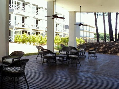 Imagen general del Hotel Howard Johnson by Wyndham Carilo Convention Center. Foto 5