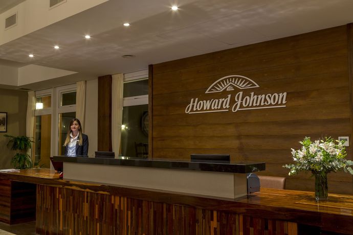 Imagen de los interiores del Hotel Howard Johnson by Wyndham Chascomus. Foto 10