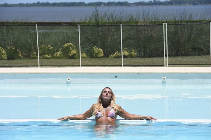 Imagen de la piscina del Hotel Howard Johnson by Wyndham Chascomus. Foto 15