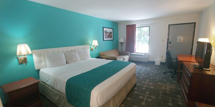 Imagen de la habitación del Hotel Howard Johnson by Wyndham Chattanooga Lookout Mountain I-24. Foto 8