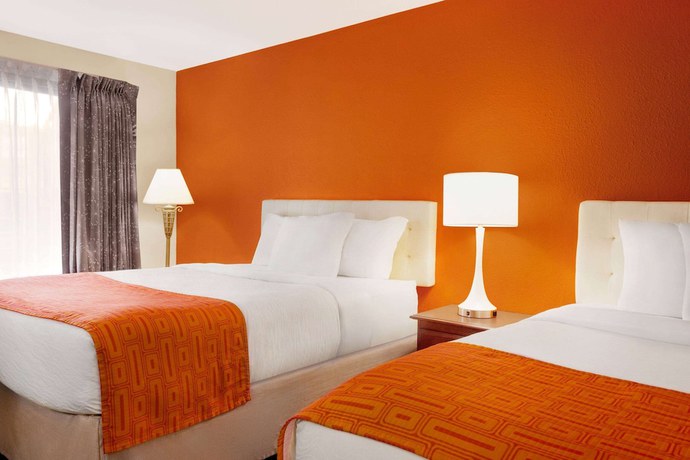 Imagen de la habitación del Hotel Howard Johnson by Wyndham Chattanooga Lookout Mountain I-24. Foto 14