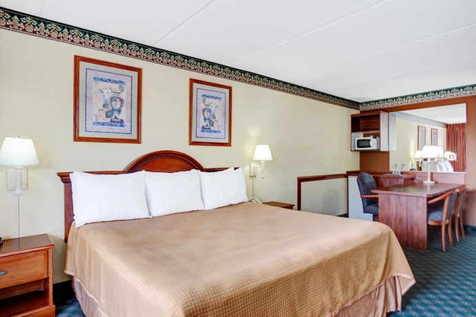 Imagen de la habitación del Hotel Howard Johnson by Wyndham Clearwater/Dunedin. Foto 9