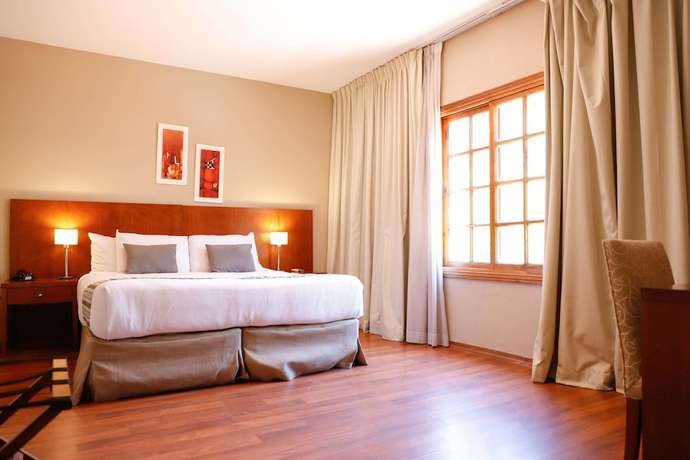 Imagen de la habitación del Hotel Howard Johnson by Wyndham Escobar. Foto 9