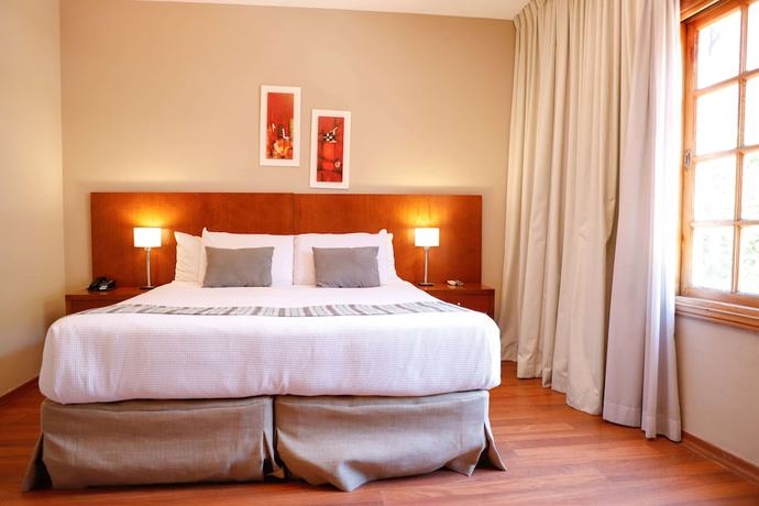 Imagen de la habitación del Hotel Howard Johnson by Wyndham Escobar. Foto 16