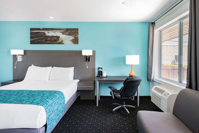 Imagen de la habitación del Hotel Howard Johnson by Wyndham Gananoque. Foto 5