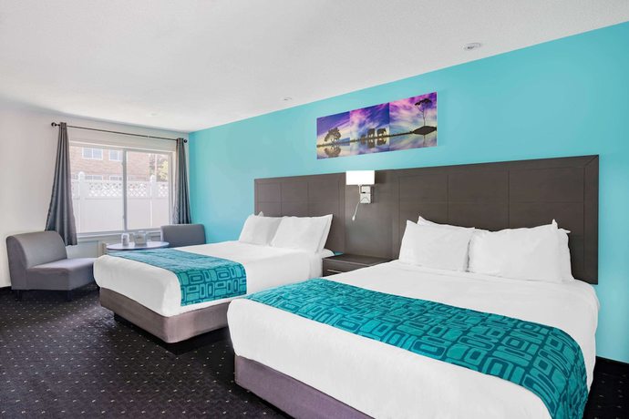 Imagen de la habitación del Hotel Howard Johnson by Wyndham Gananoque. Foto 11