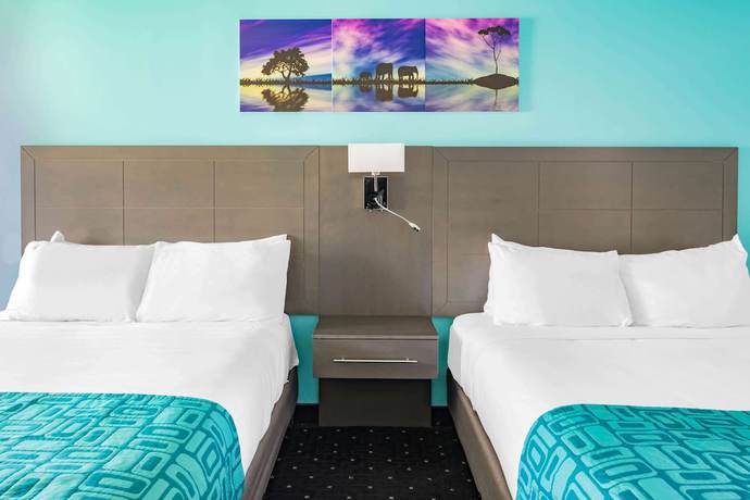 Imagen de la habitación del Hotel Howard Johnson by Wyndham Gananoque. Foto 12