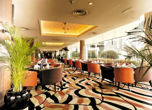 Imagen general del Hotel Howard Johnson by Wyndham Ginwa Plaza Hotel Xian. Foto 1