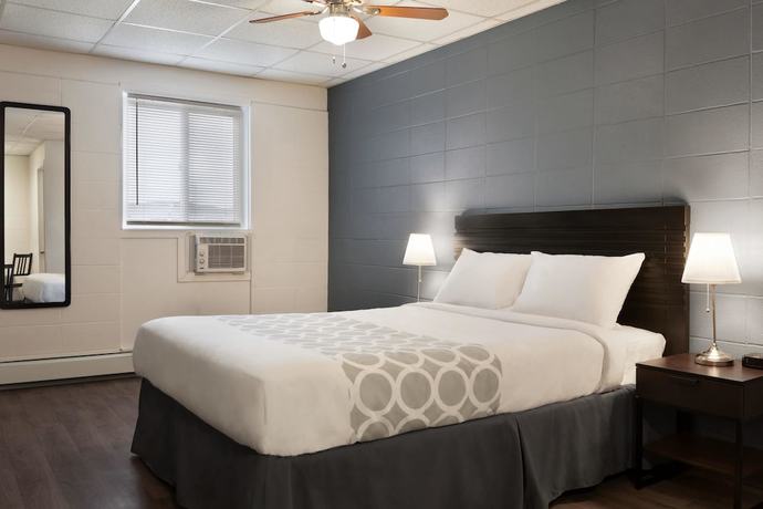 Imagen de la habitación del Hotel Howard Johnson by Wyndham Grande Prairie. Foto 3