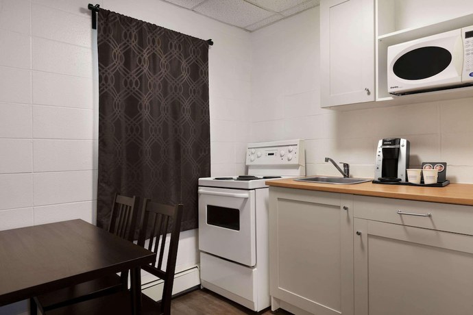 Imagen de la habitación del Hotel Howard Johnson by Wyndham Grande Prairie. Foto 10