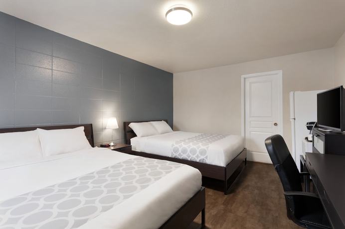 Imagen de la habitación del Hotel Howard Johnson by Wyndham Grande Prairie. Foto 17