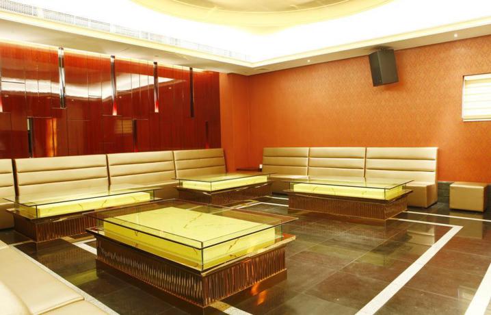 Imagen de los interiores del Hotel Howard Johnson by Wyndham Huaihai Resort Lushan. Foto 20