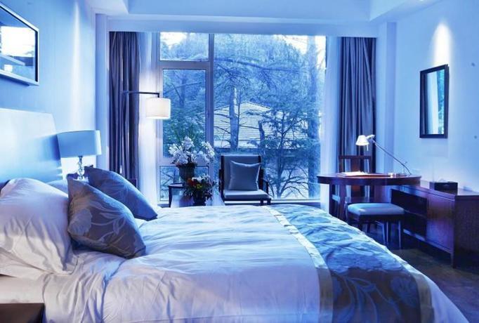 Imagen de la habitación del Hotel Howard Johnson by Wyndham Huaihai Resort Lushan. Foto 16