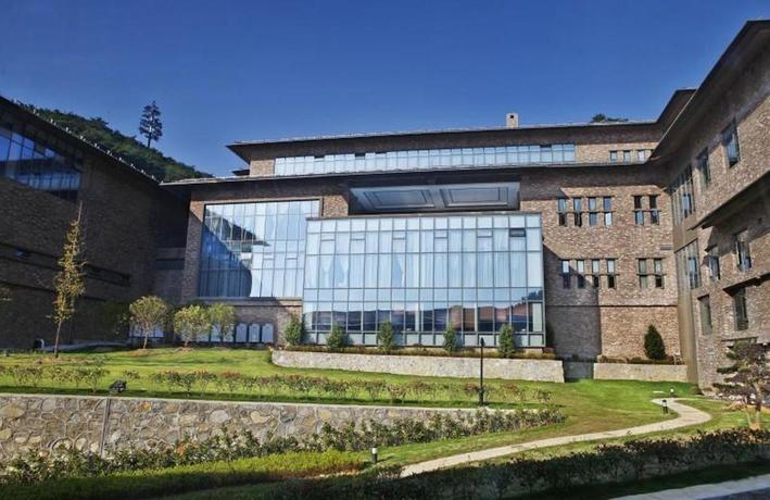 Imagen general del Hotel Howard Johnson by Wyndham Huaihai Resort Lushan. Foto 7