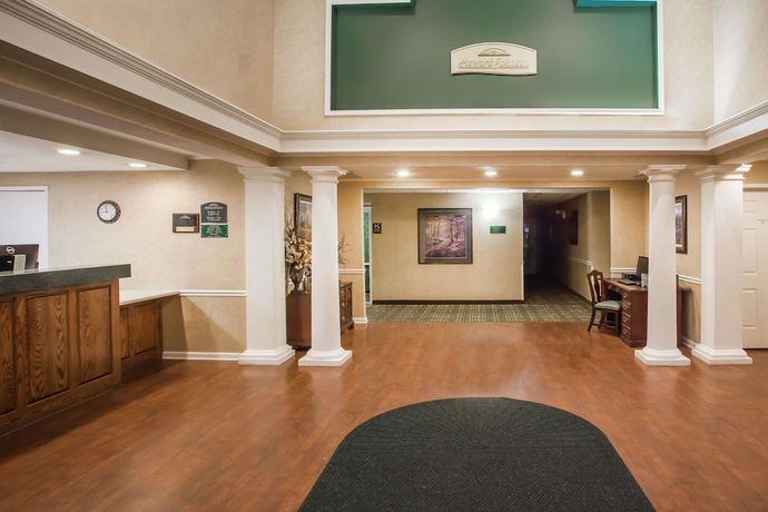 Imagen de los interiores del Hotel Howard Johnson by Wyndham Jackson. Foto 12