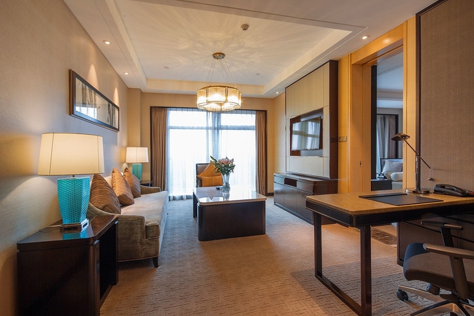 Imagen de la habitación del Hotel Howard Johnson by Wyndham Jinyi Hotel Chongqing. Foto 10