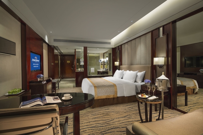 Imagen de la habitación del Hotel Howard Johnson by Wyndham Kangda Plaza Qingdao. Foto 9