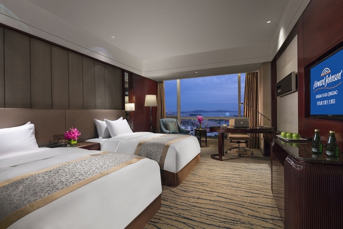 Imagen de la habitación del Hotel Howard Johnson by Wyndham Kangda Plaza Qingdao. Foto 11