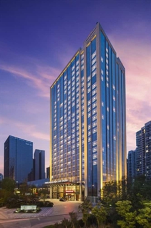 Imagen general del Hotel Howard Johnson by Wyndham Kangda Plaza Qingdao. Foto 2