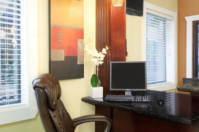 Imagen de los interiores del Hotel Howard Johnson by Wyndham Lafayette. Foto 9