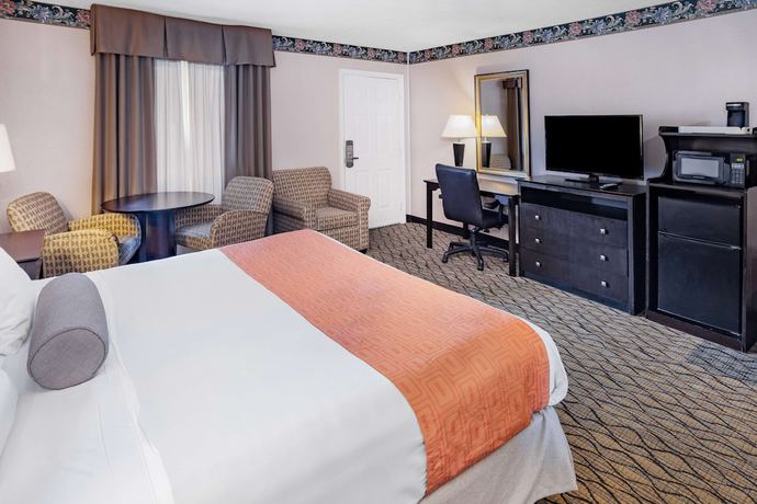Imagen de la habitación del Hotel Howard Johnson by Wyndham Lenox. Foto 5