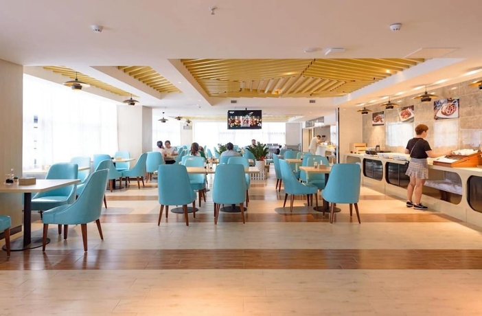 Imagen del bar/restaurante del Hotel Howard Johnson by Wyndham Life Changrong. Foto 4