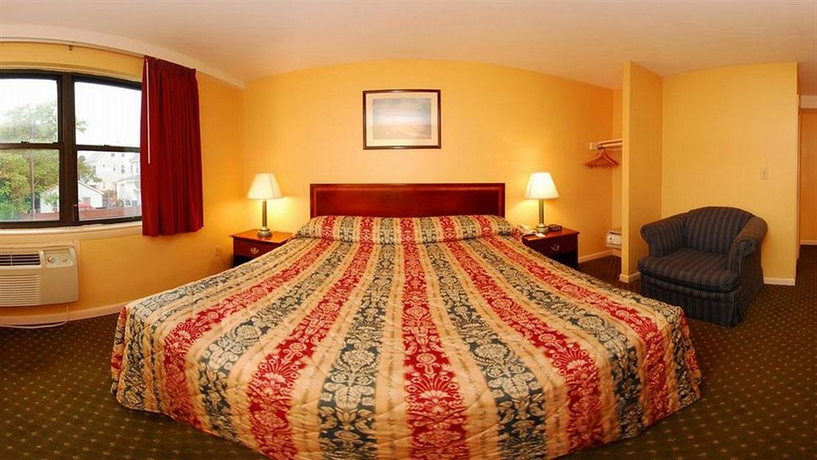 Imagen de la habitación del Hotel Howard Johnson by Wyndham Malden Boston Area. Foto 6