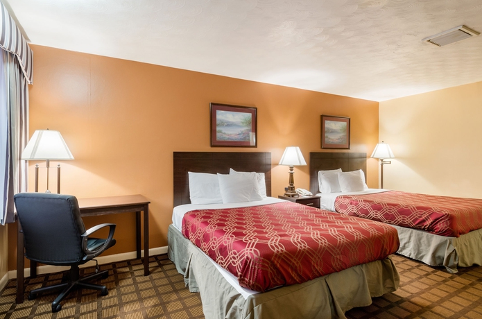 Imagen de la habitación del Hotel Howard Johnson by Wyndham Malden Boston Area. Foto 9