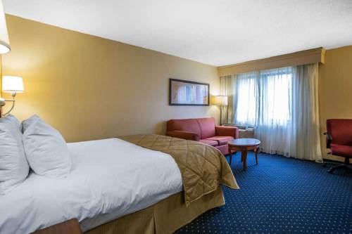 Imagen de la habitación del Hotel Howard Johnson by Wyndham Merrillville. Foto 11