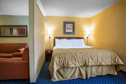 Imagen de la habitación del Hotel Howard Johnson by Wyndham Merrillville. Foto 13