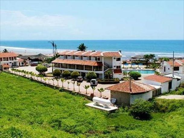 Imagen general del Hotel Howard Johnson by Wyndham Montanita. Foto 6